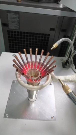 Brazing machine for copper pipes of air conditioner